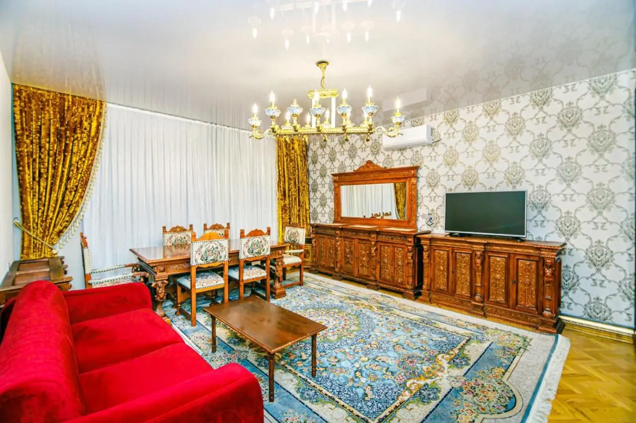 REGAL Apartment