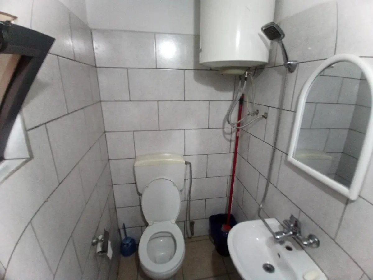 Private Flat In House 17