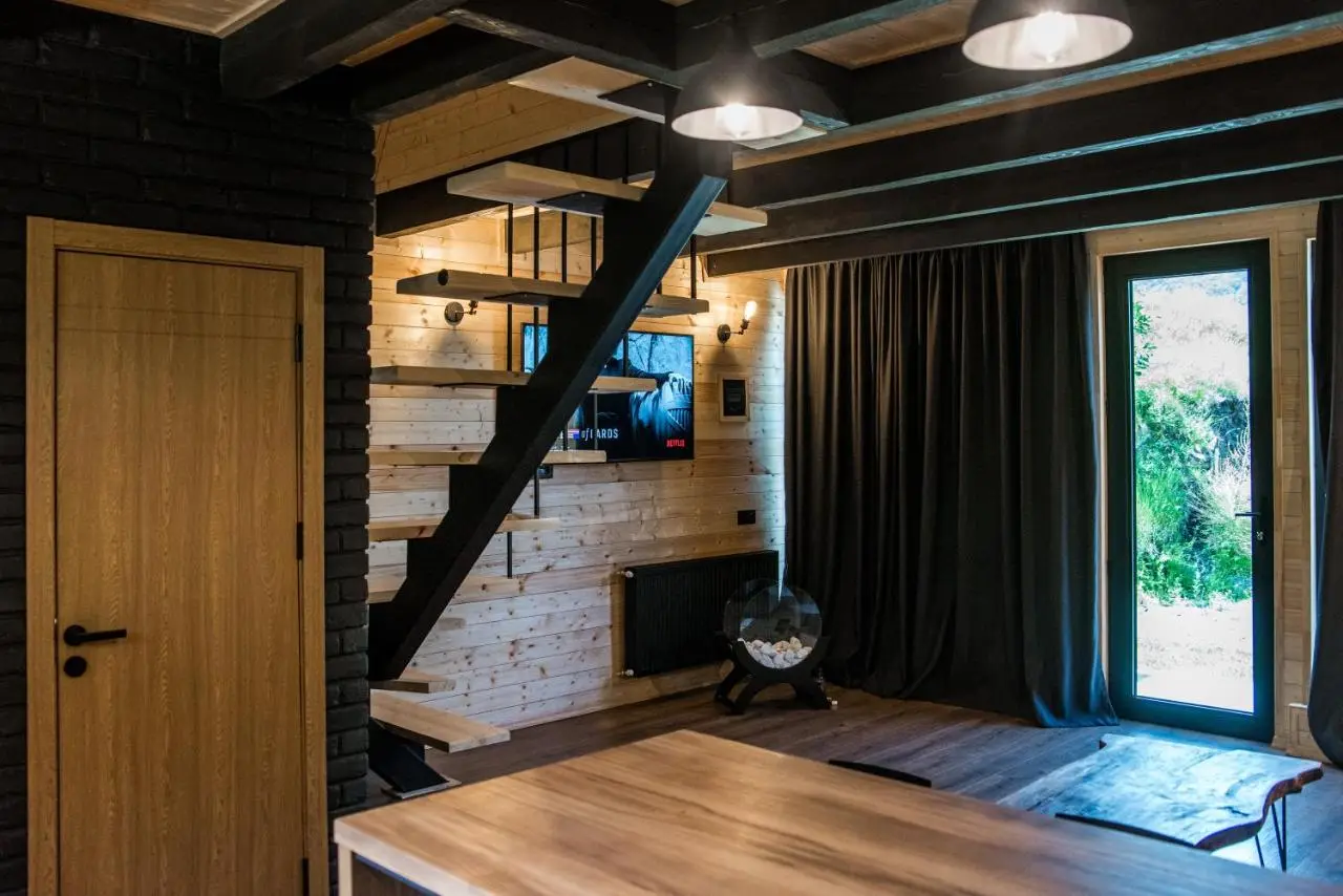 Kazbegi Hills Cottages