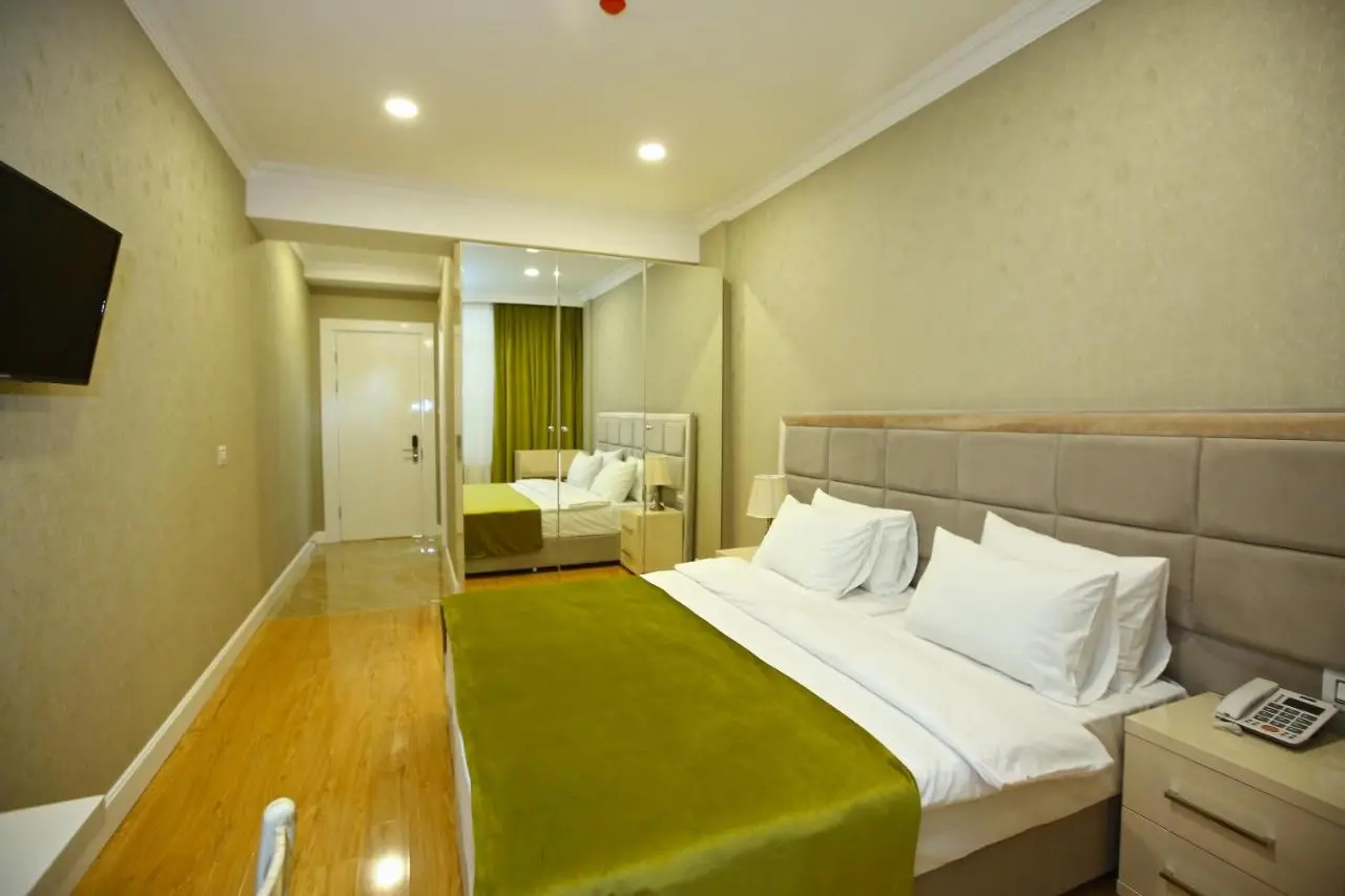 Rusel Hotel