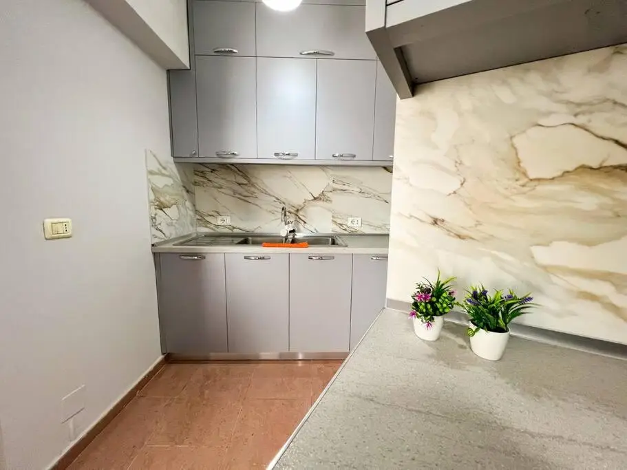 Scanderbeg Square 2BR APT