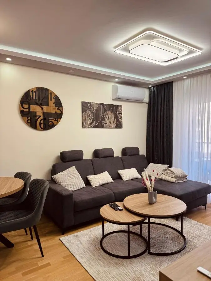 Feel apartments