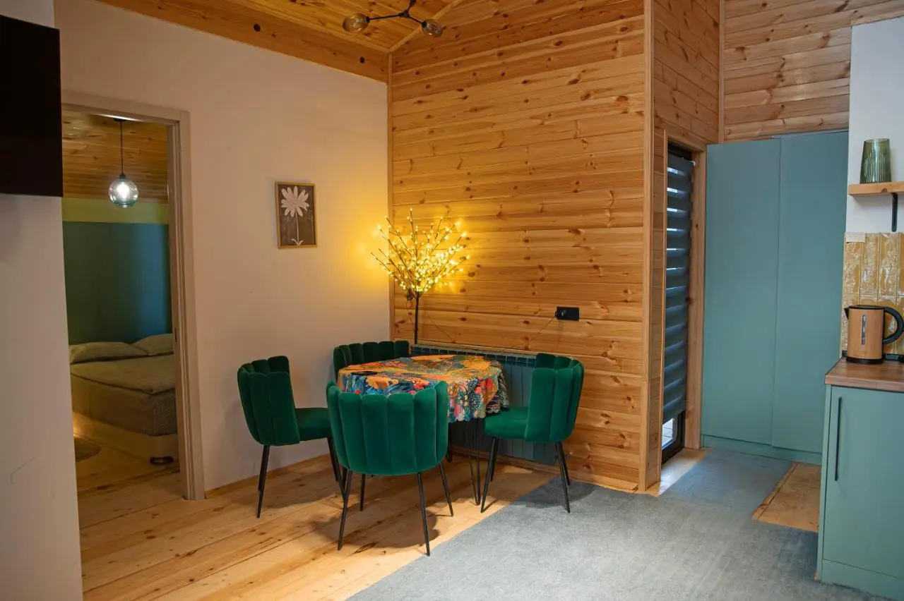 Cozy Wooden House near Gudauri