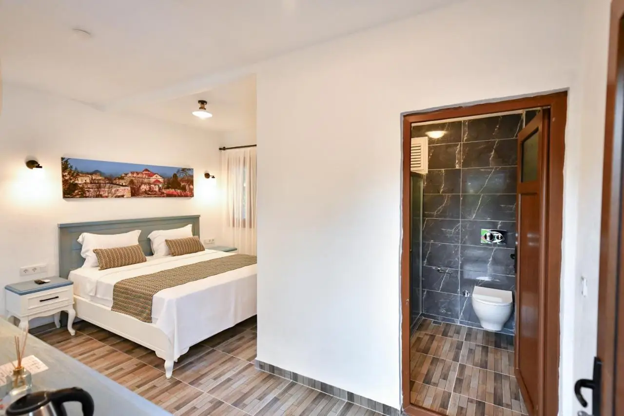 Pyramid Boutique Hotel