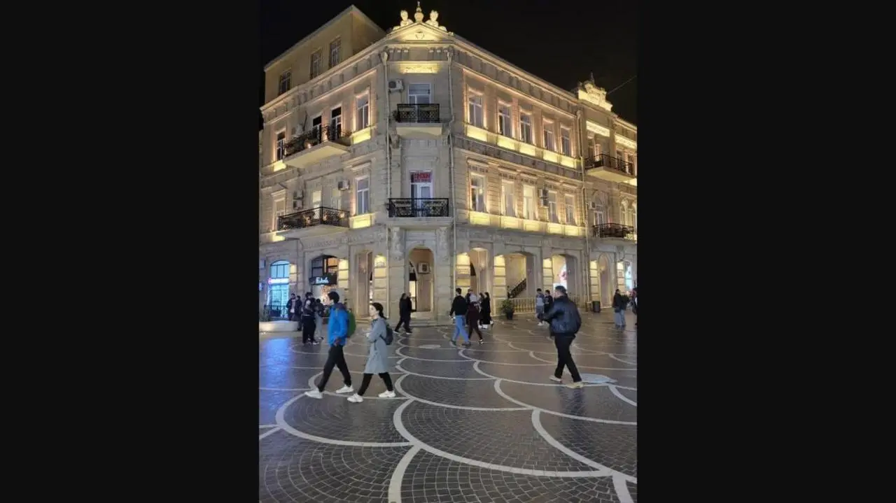 London Hotel Baku