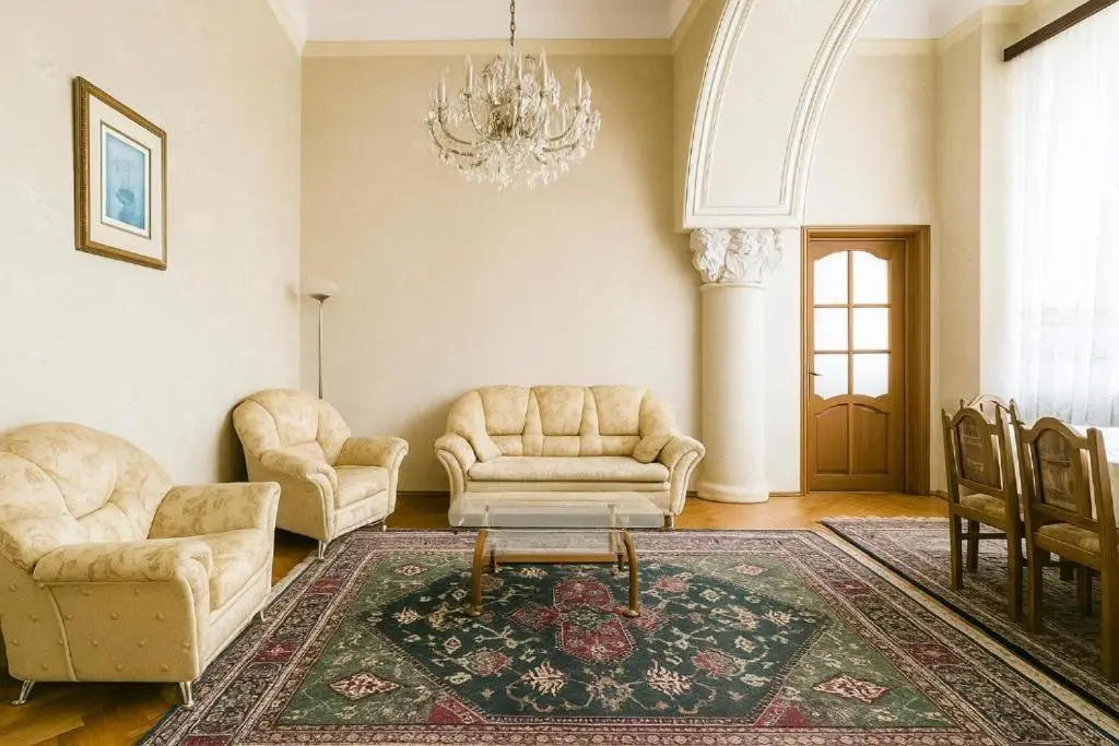 Maiden Tower Apartment