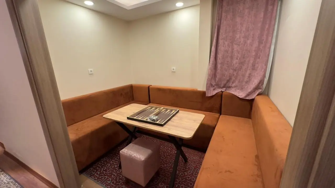 Golden Tulip Suite Apart