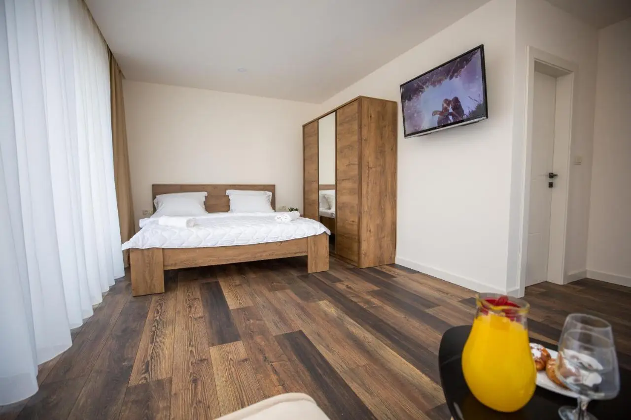 Villa Noel Međugorje - Luxury Holiday Home with Pool