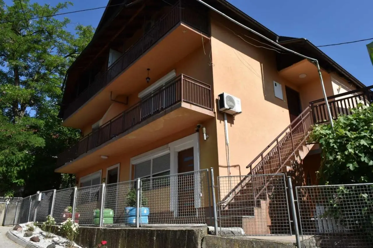 Apartments Mensa