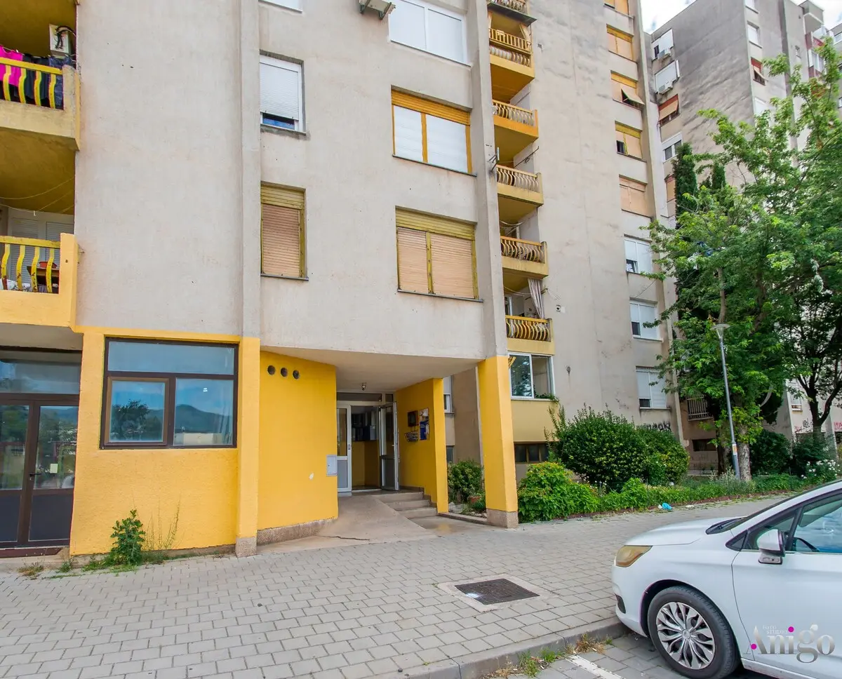 Olive Apartment