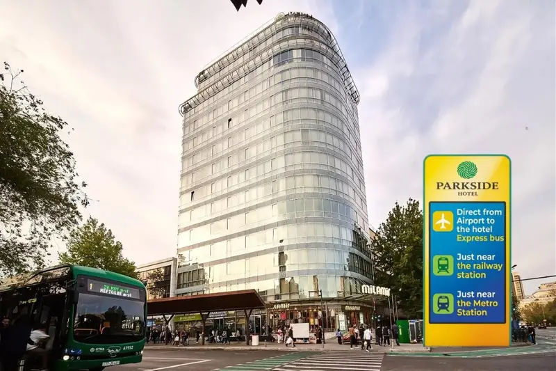 Parkside Hotel & Apartments