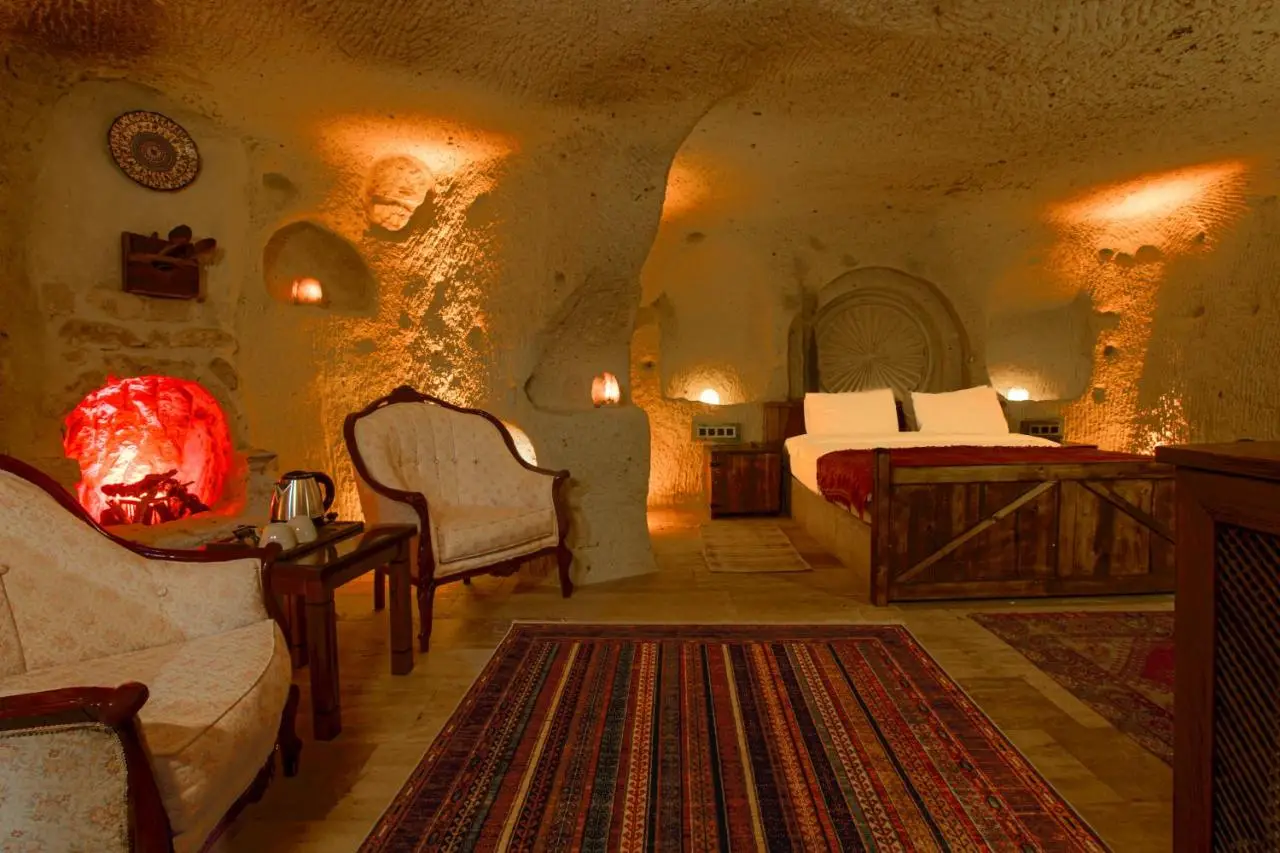 Babili Cappadocia Cave