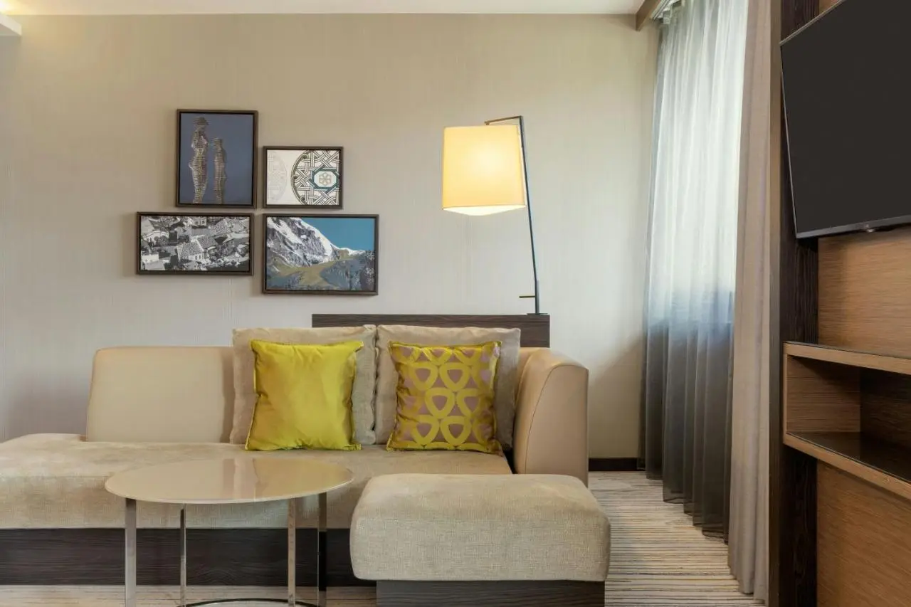Sheraton Grand Tbilisi Metechi Palace