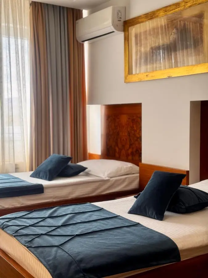 Hotel Exclusive