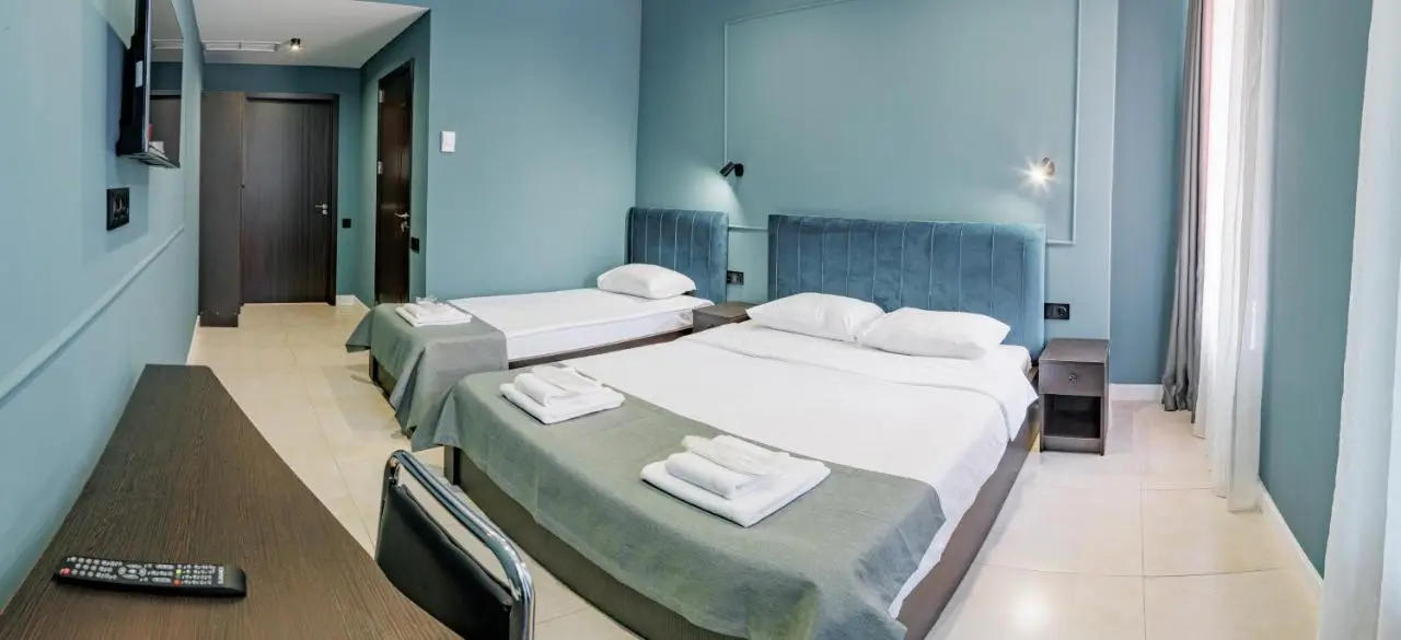 Route Hotel
