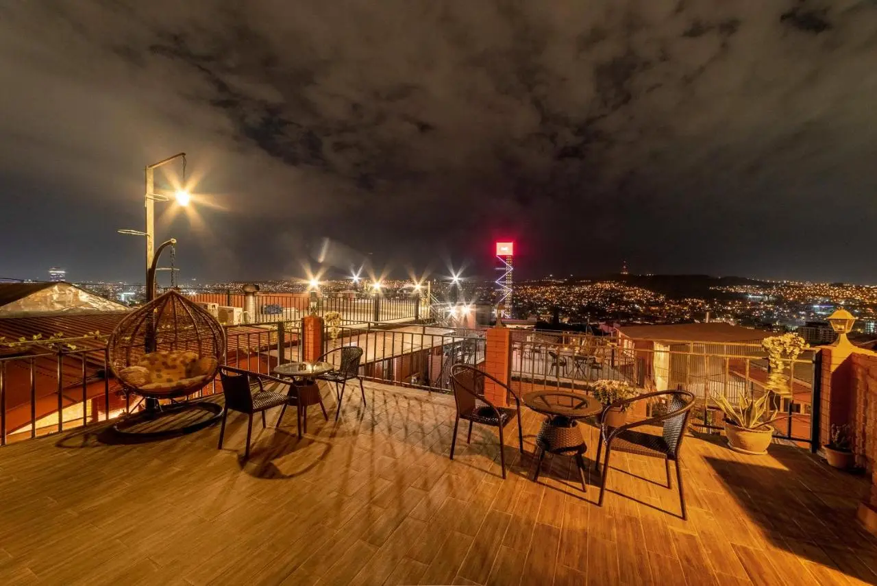 OLD TBILISI Terrace, Spotless Apartment 9,4 Rating