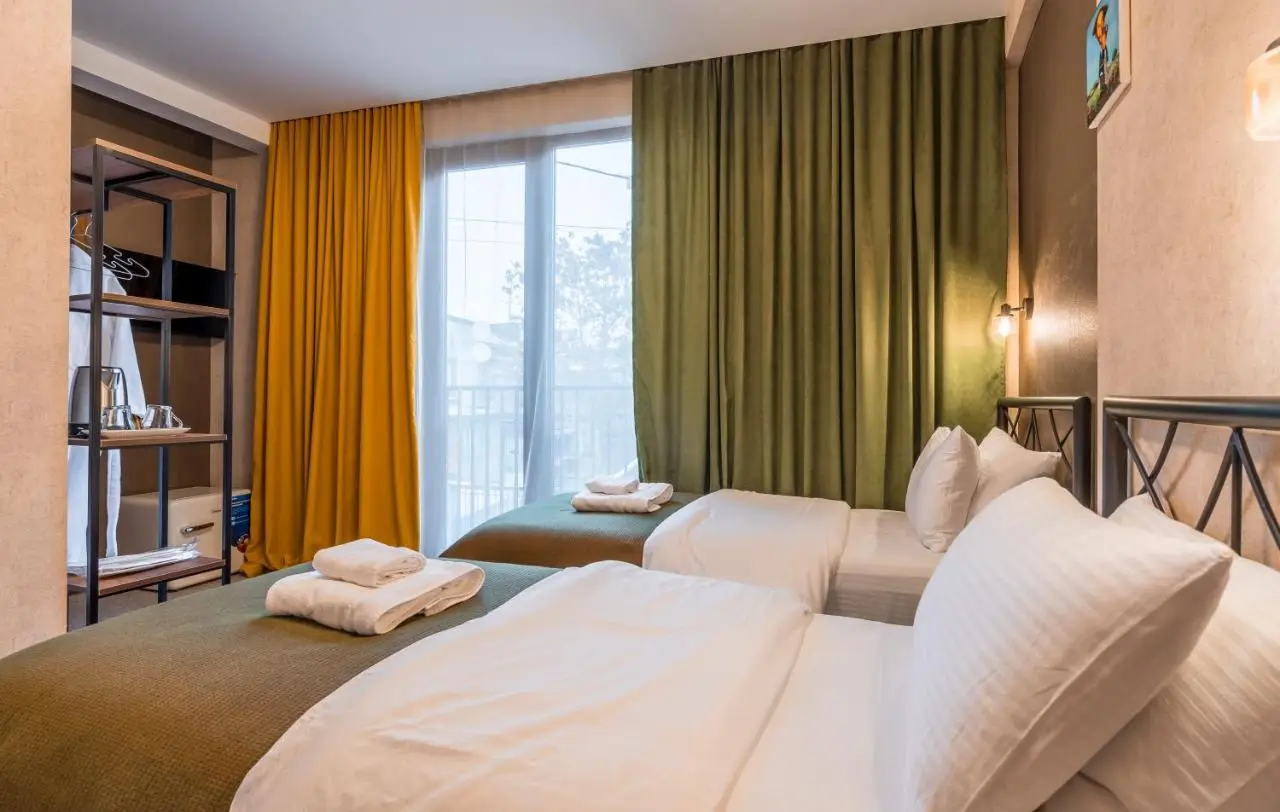 Green Inn Hotel