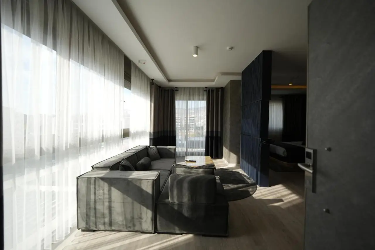 Marlen Hotel Bayraklı