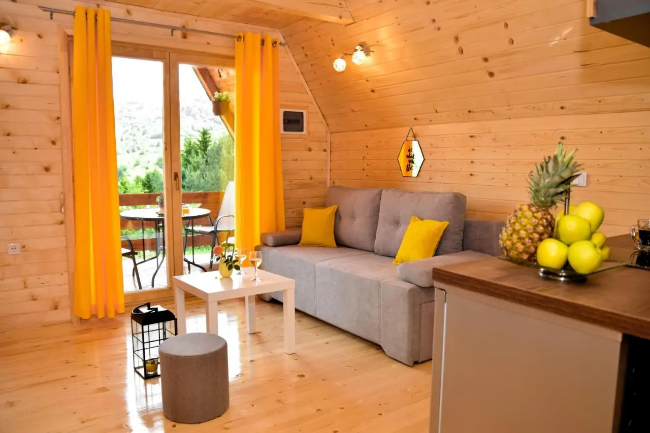 Cottage Lana