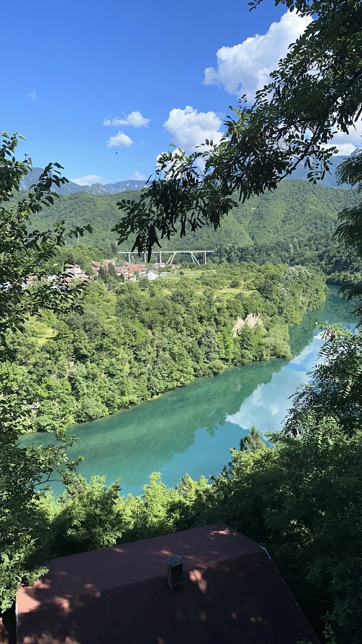 Sky hill residence Mostar