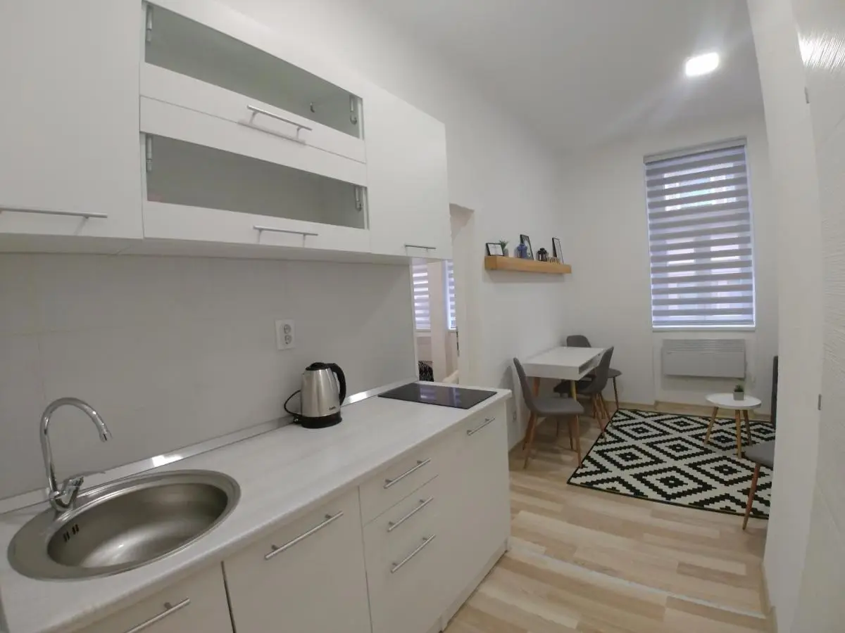 Apartments Sari