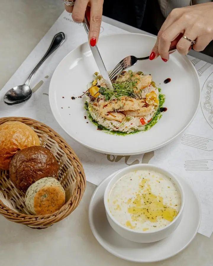 FLY INN BAKU