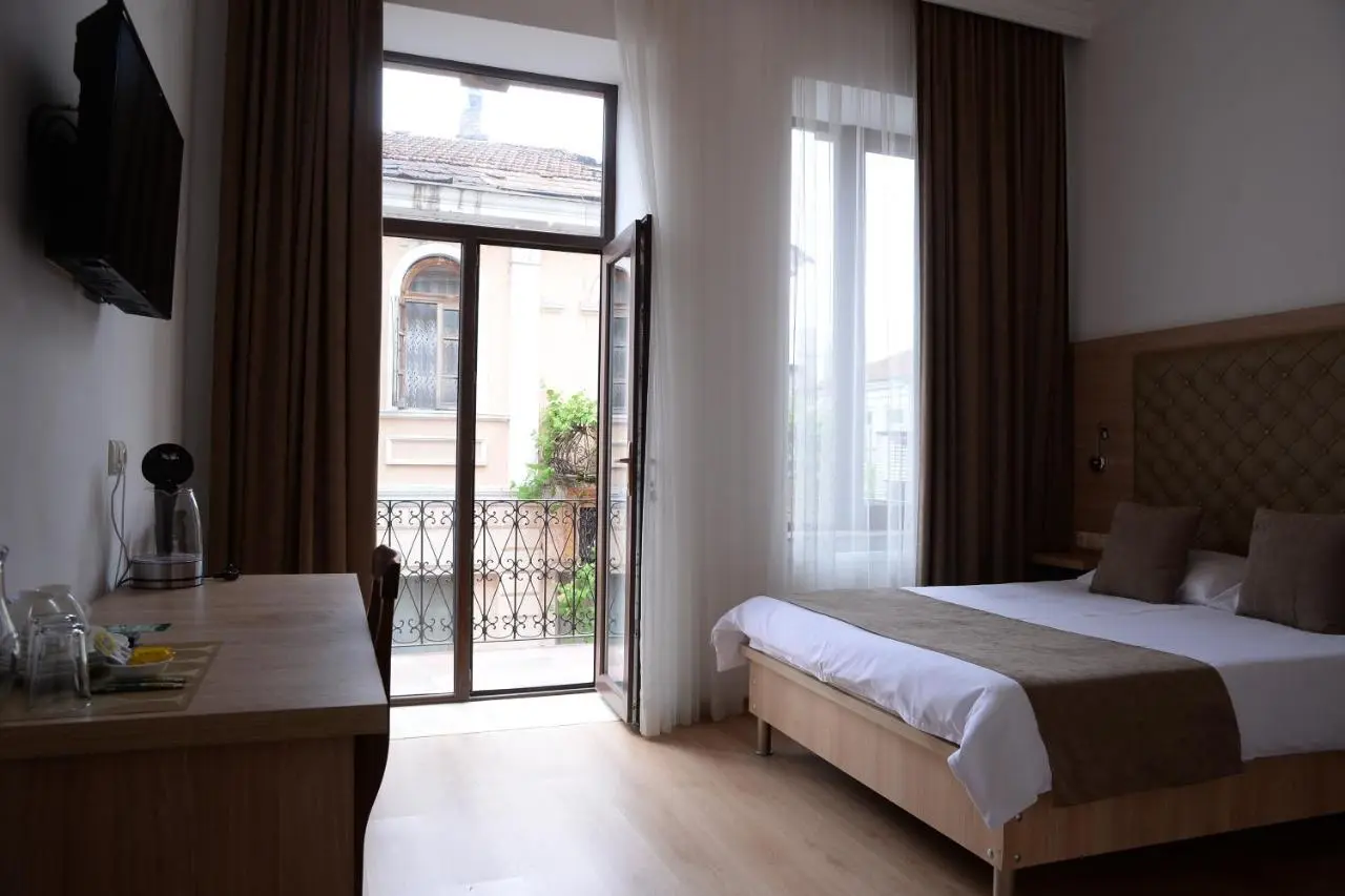 Hotel Varios