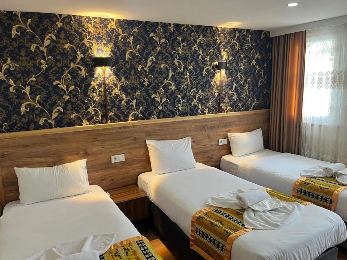 Otantik Hotel
