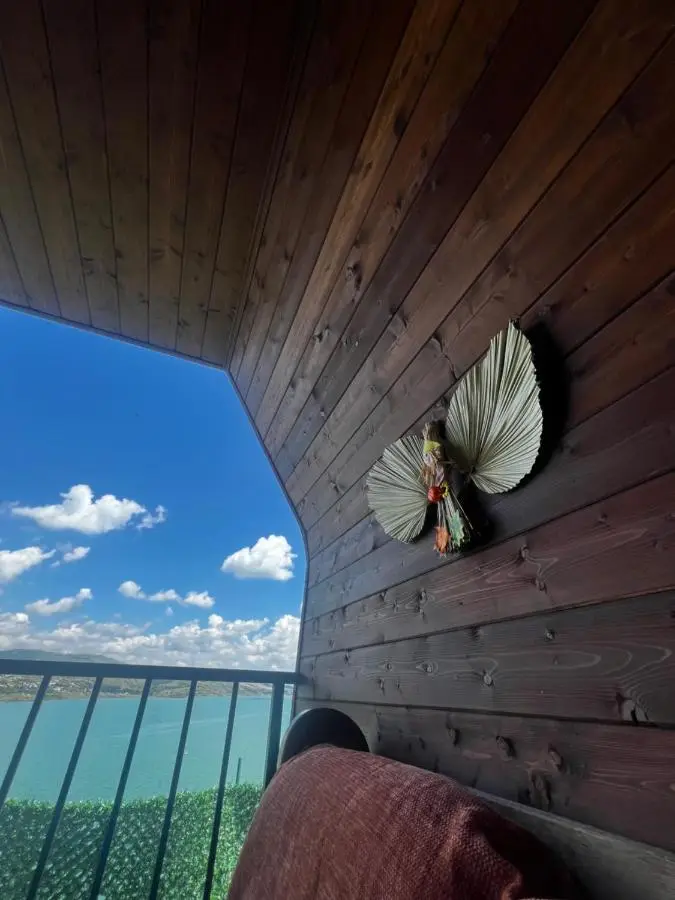 Nakas cottage