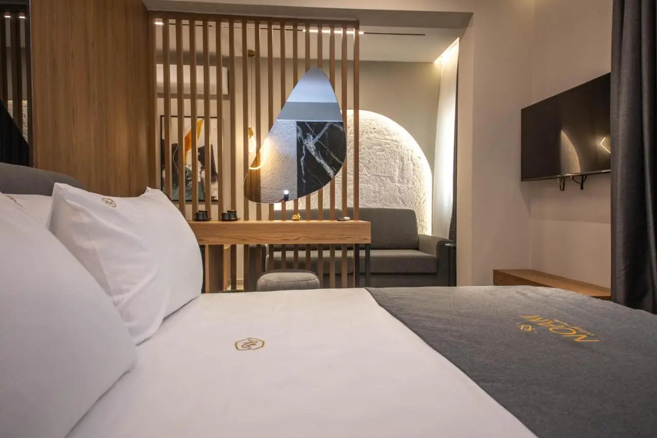 Noam Luxury Hotel
