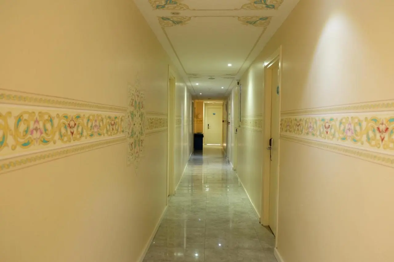 Star Holiday Hotel