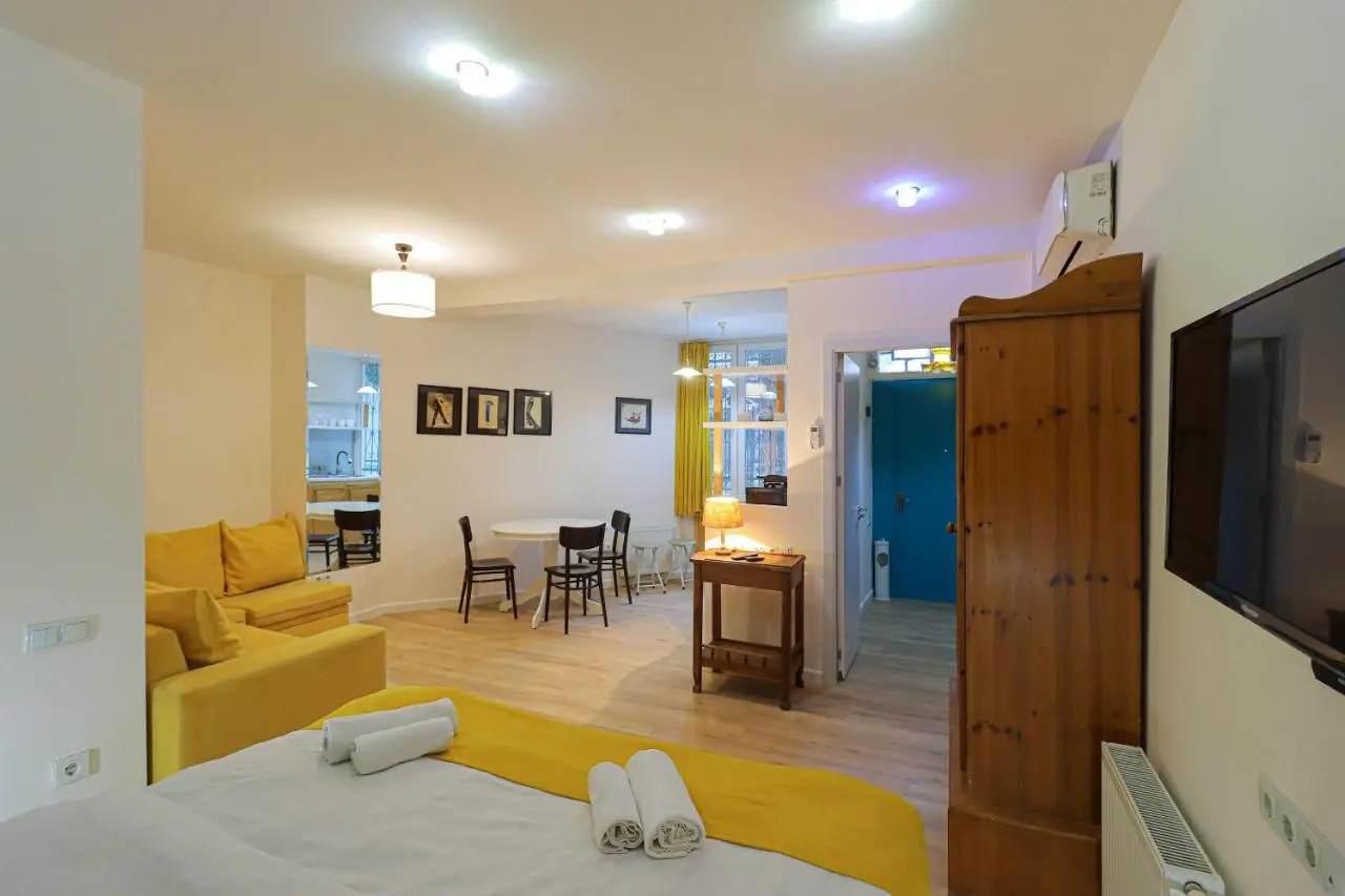 Wehost Heart Of Tbilisi Studio