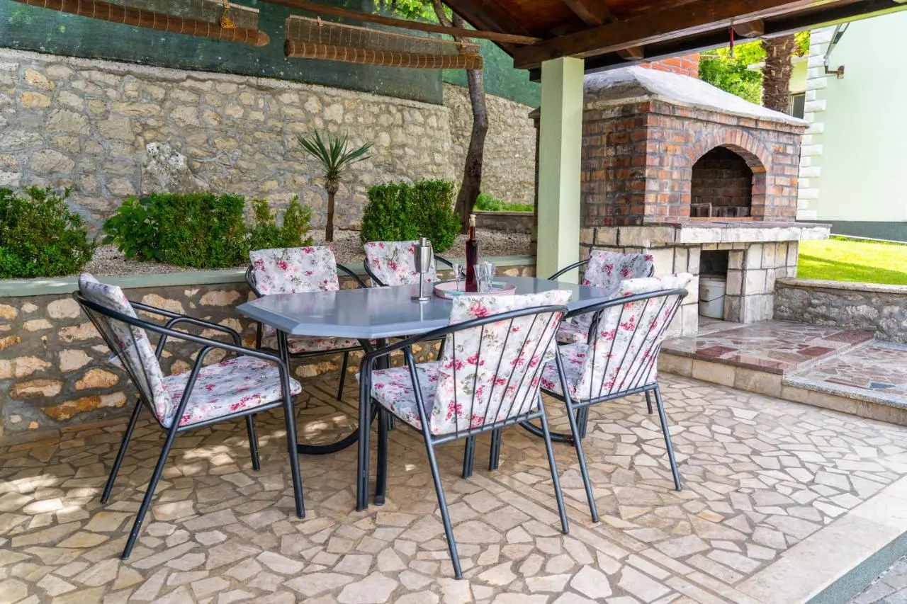 Holiday Home IFI