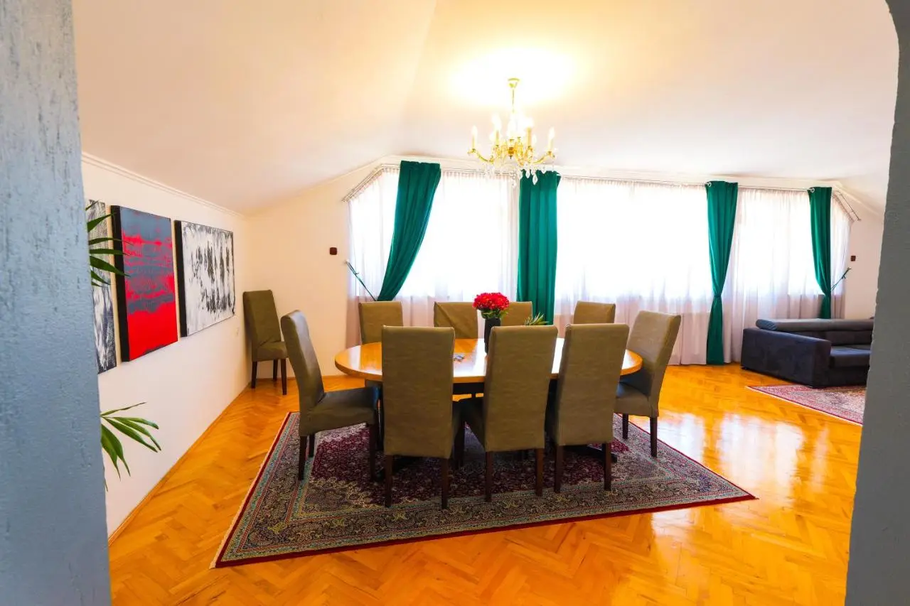 Khalilah Apartment 2