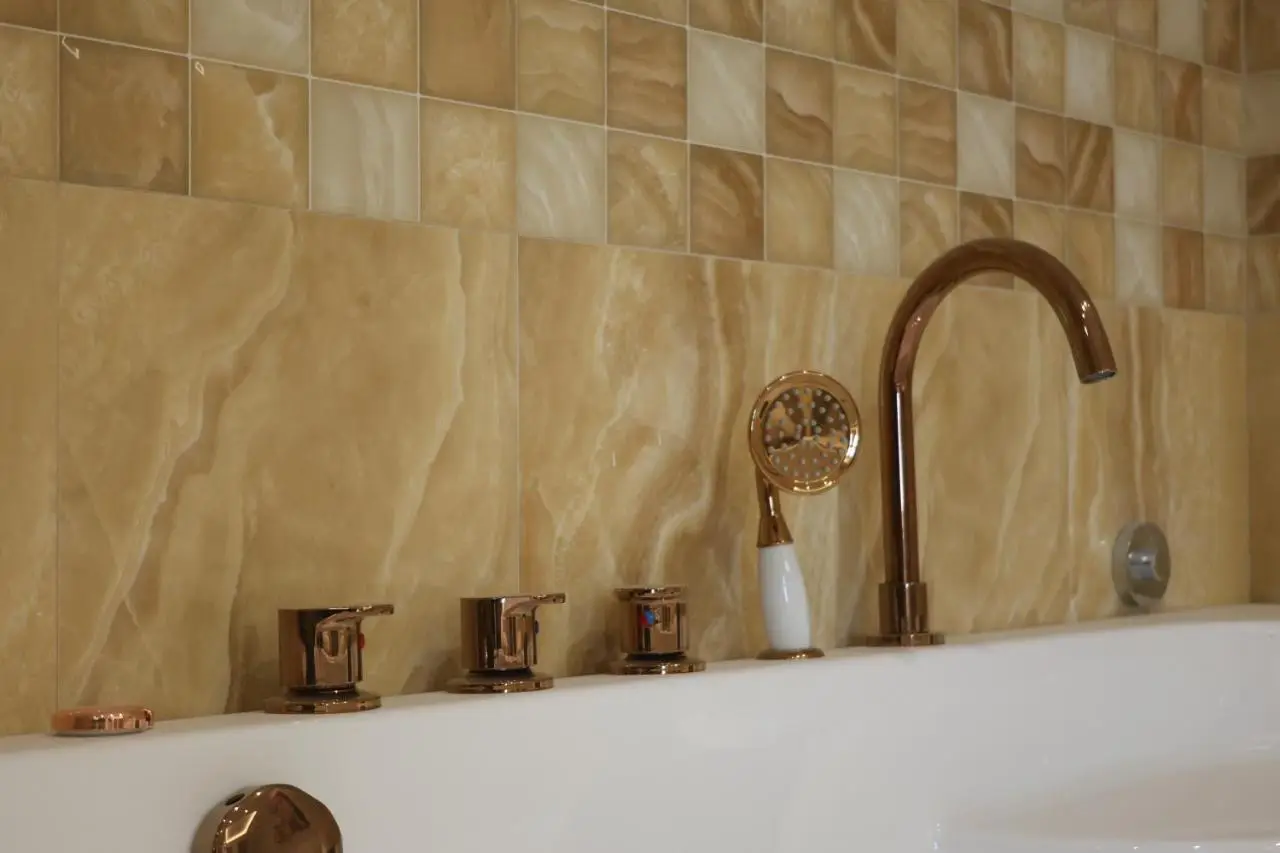Lunarist Luxury Private Jacuzzi Suites Tirana