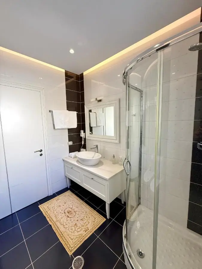 Limani Deluxe Apartments