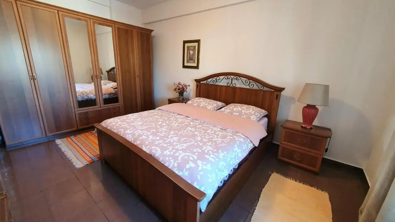 Star Apartment