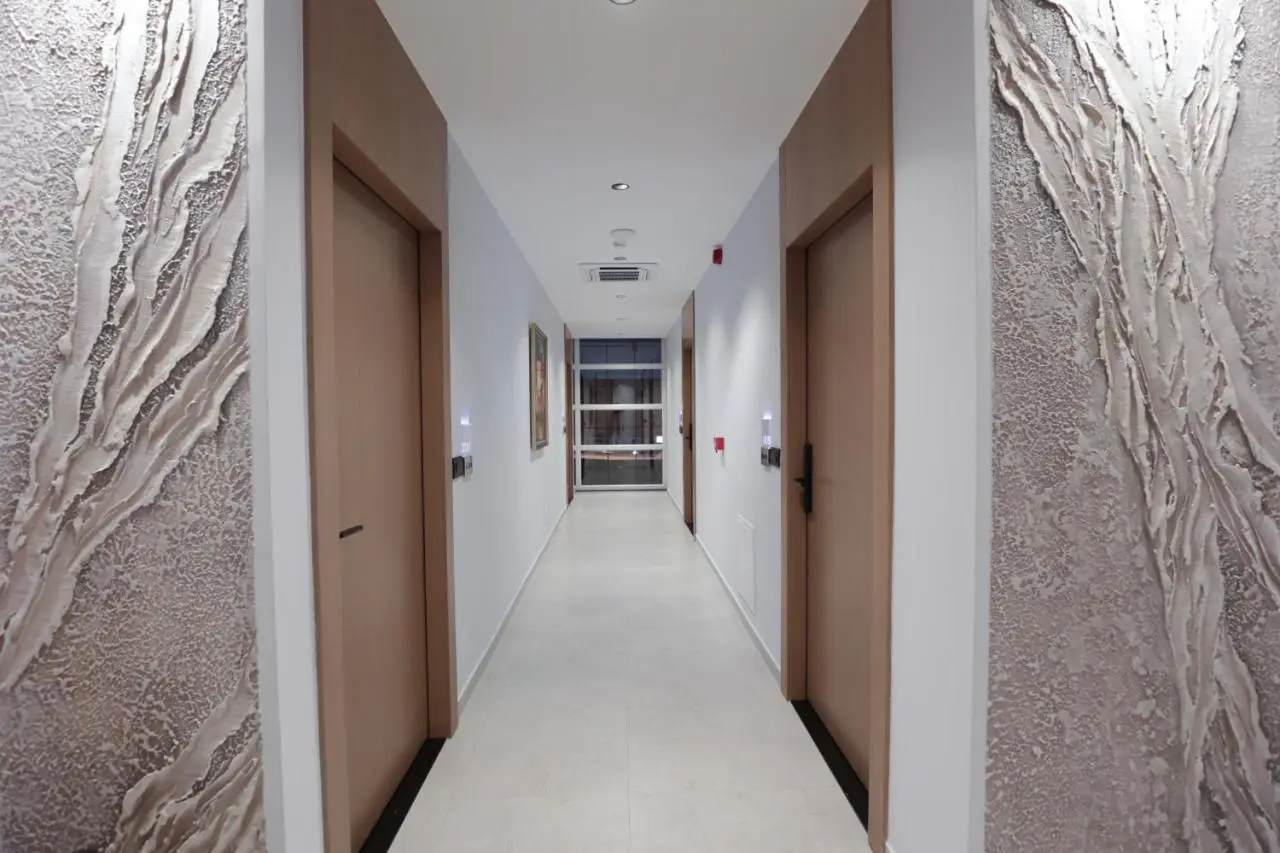 Resiidence Inn Hotel Tirana