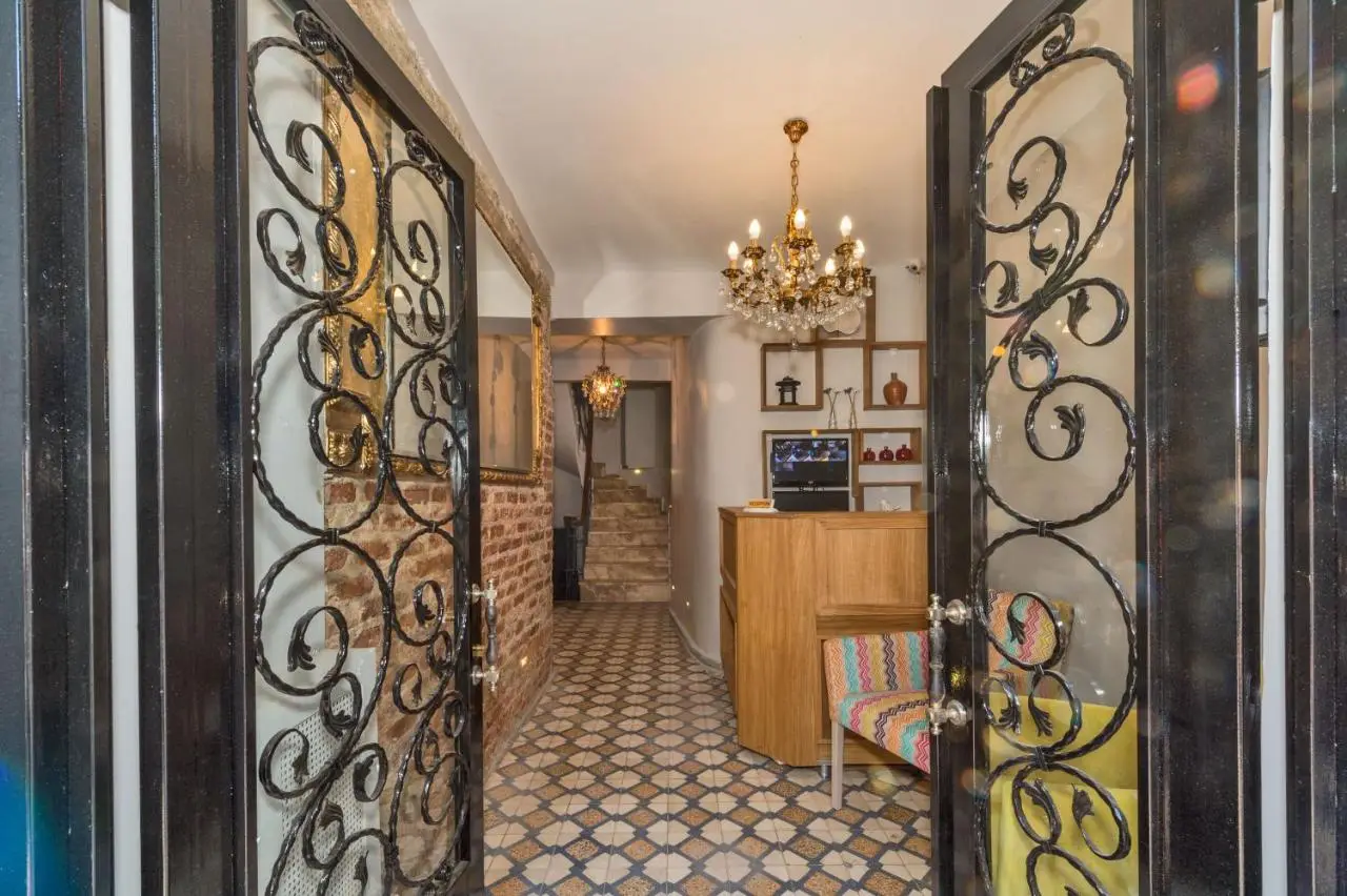 Cirrus Suites