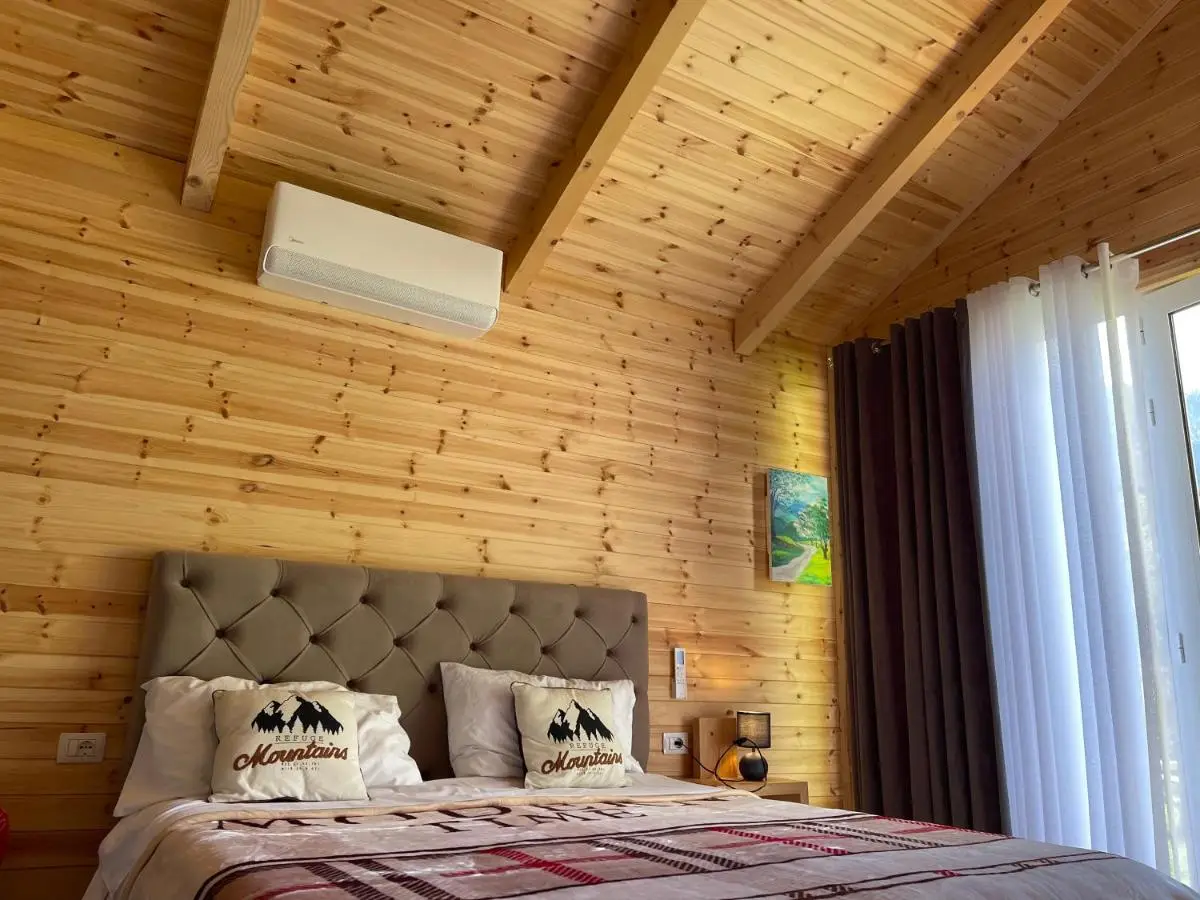 Thethi Mountain Villas