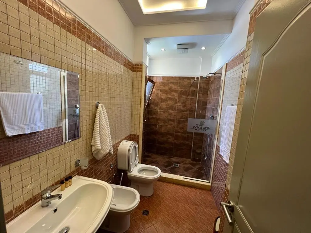Edisem Hotel