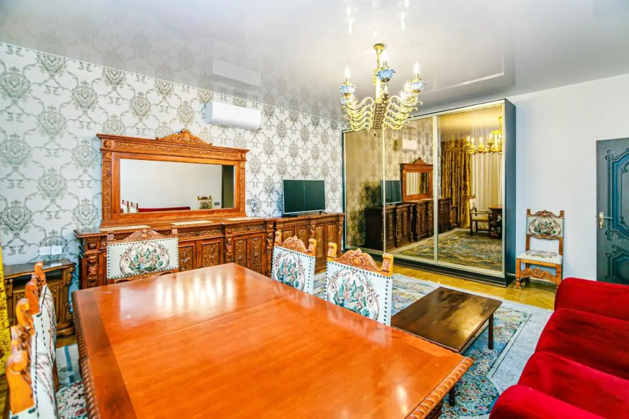 REGAL Apartment