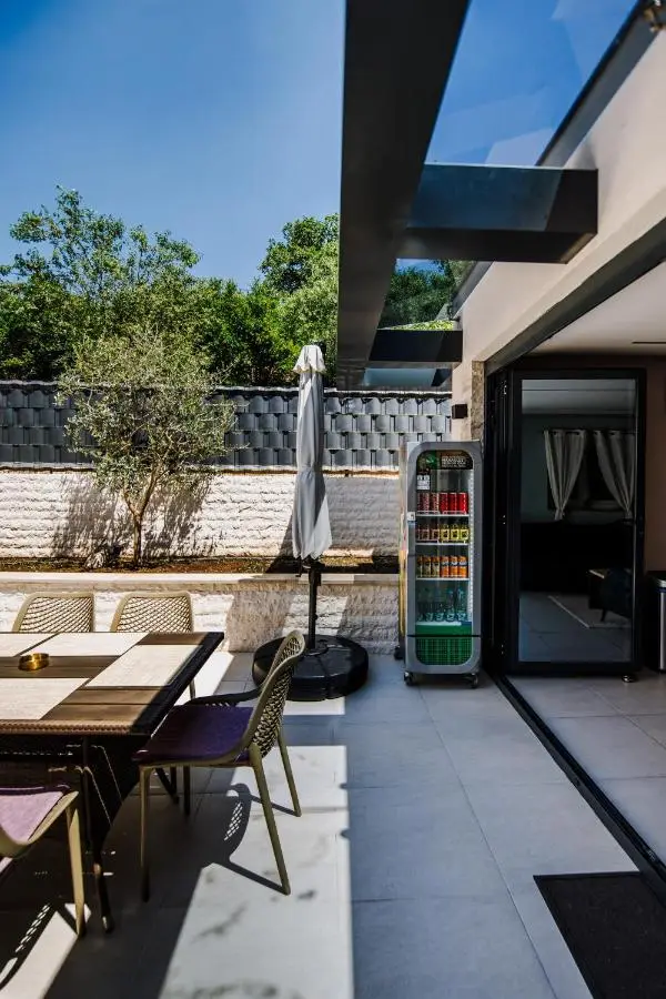 Villa View Mostar with Heated Pool & Jacuzzi