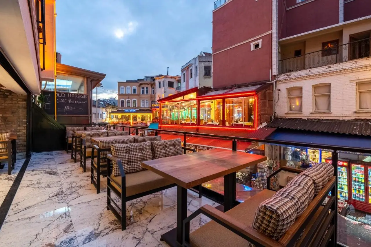 Old Harbour Hotel istanbul