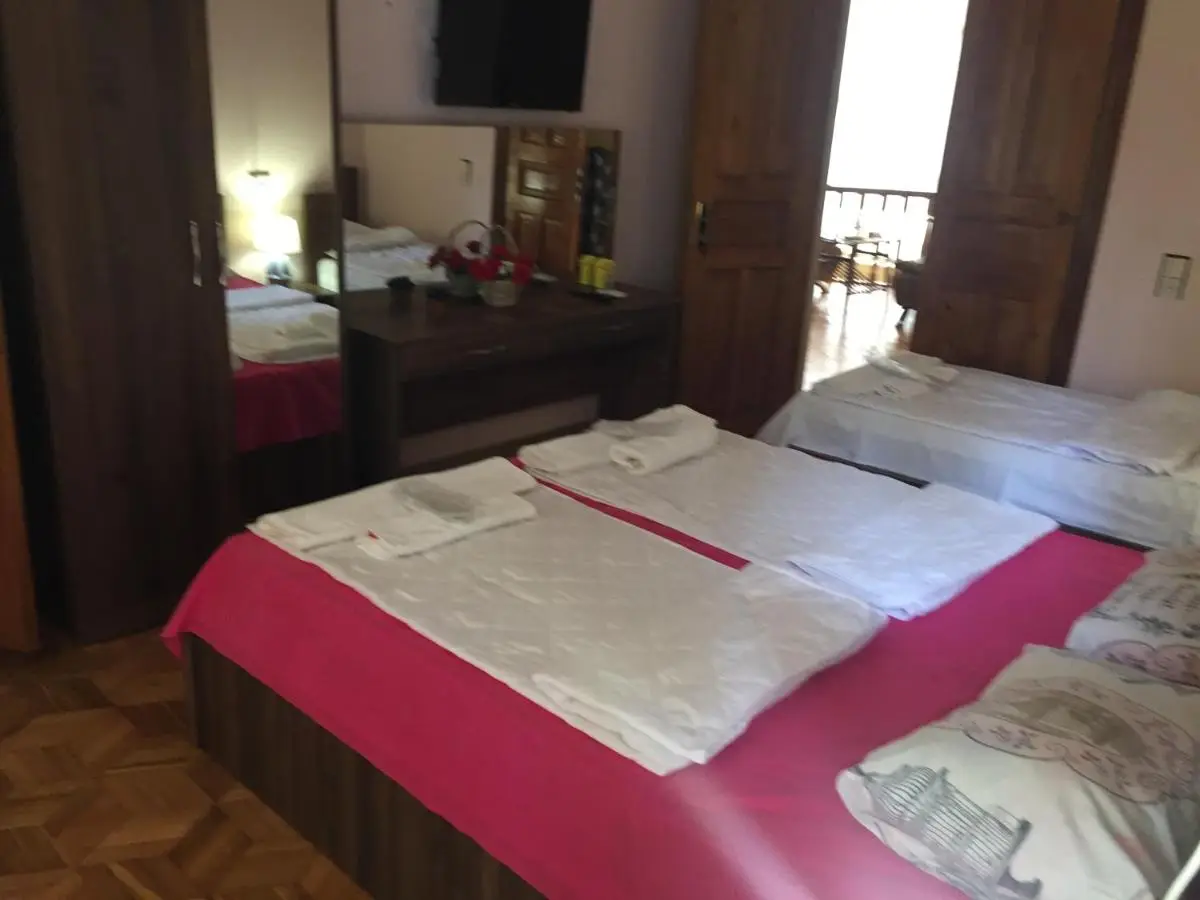 Hotel Good Luck
