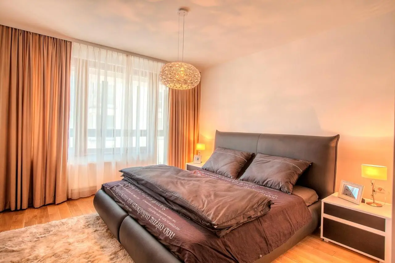VIP Apartments