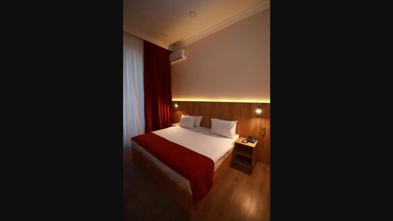 London Hotel Baku