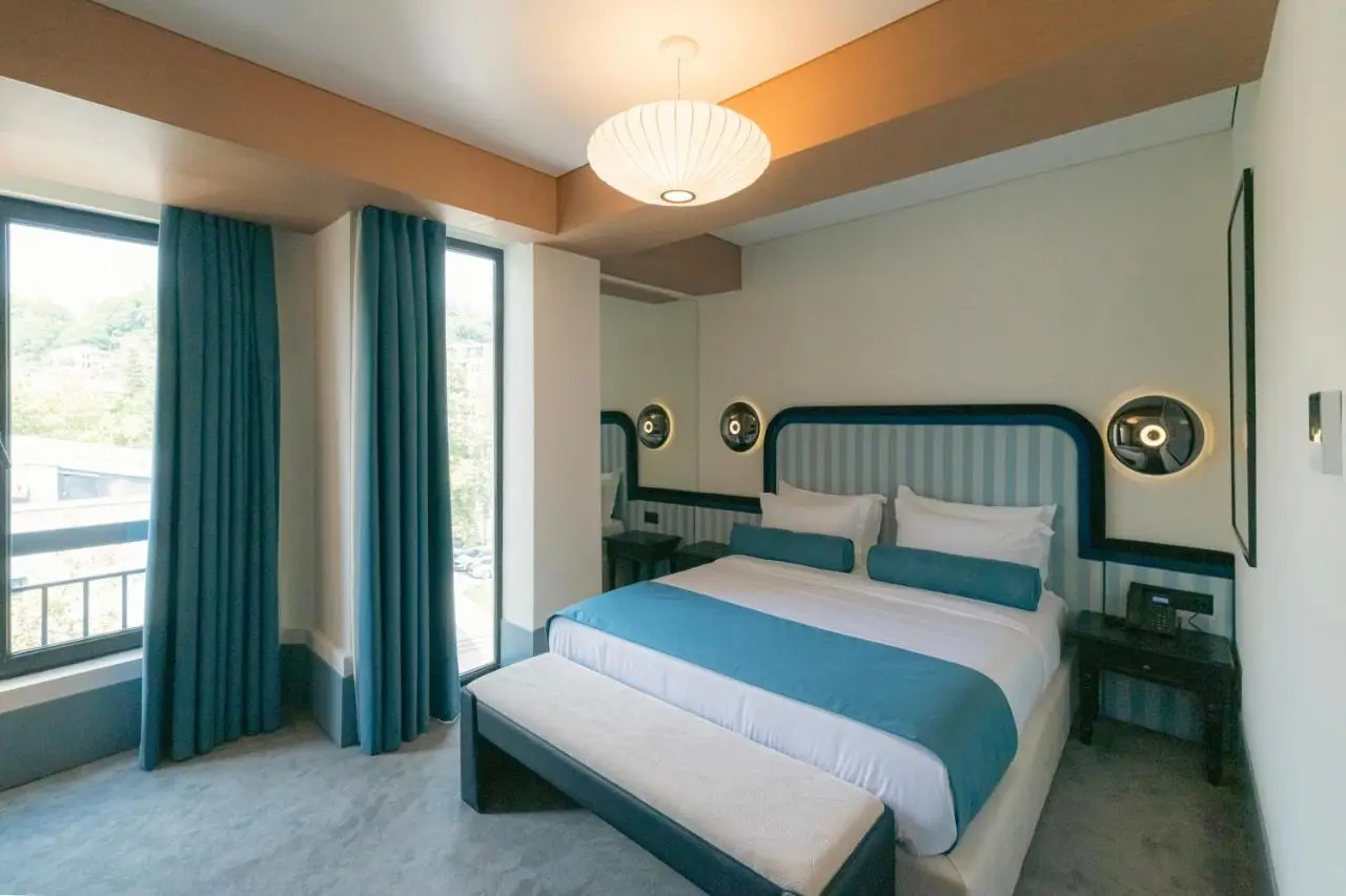 Proza Hotel & Restaurant