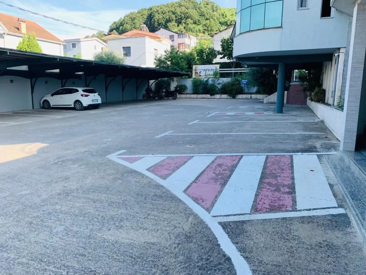 Luander Hotel