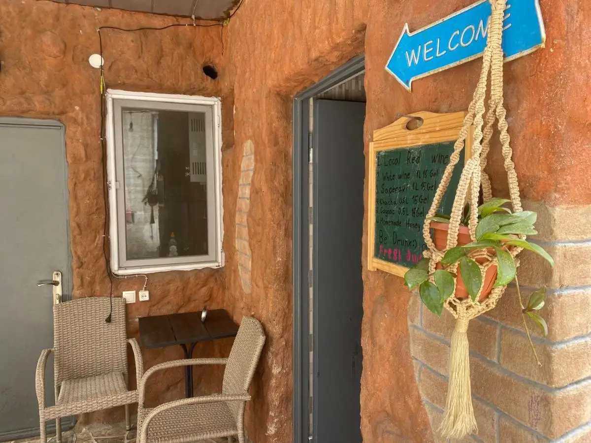 Hillside Guesthouse